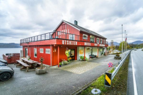 Utsikten Motell & Restaurant Hjelmeland